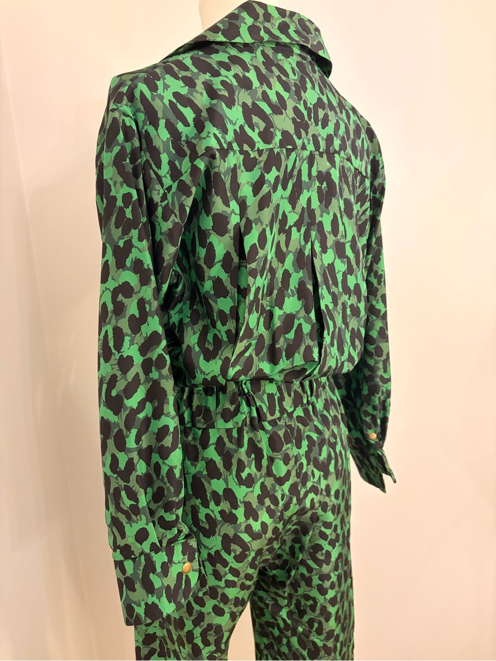 Julie Harrah Silk Longsleeve Flightsuit In Emerald Green Size XS/S - Picture 9 of 16